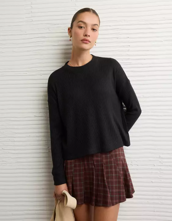 AE Long-Sleeve Waffle Plush Crew Neck Tee - Image 6