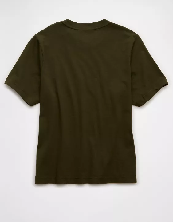 AE Everyday Luxe Graphic T-Shirt - Image 4