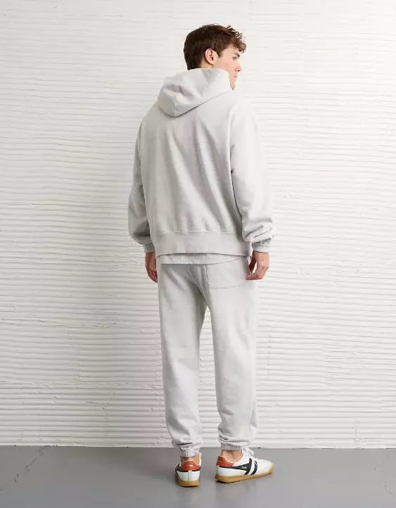 AE Laidback Luxe Heavyweight Hoodie - Image 3