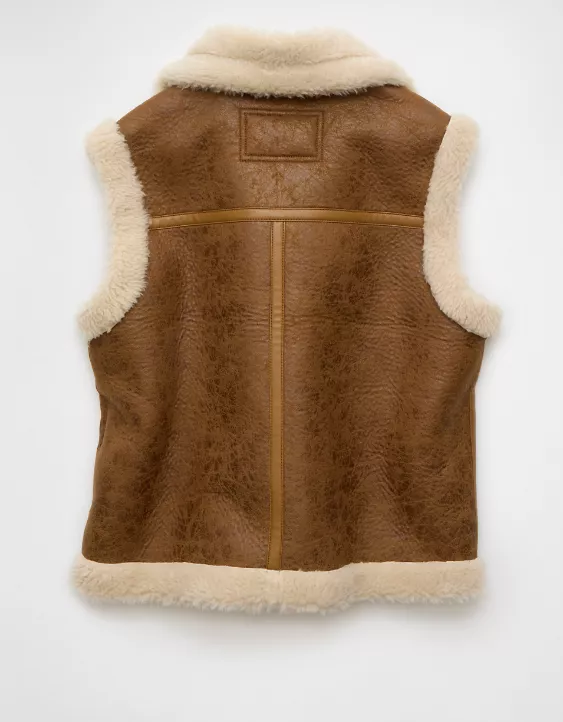 AE Shearling Vest - Image 5