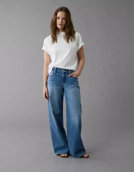 AE Dreamy Drape Strigid Low-Rise Ultra Wide-Leg Jean - Image 2