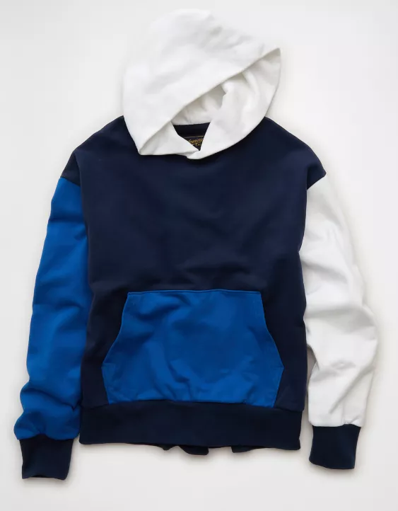AE Laidback Luxe Heavyweight Hoodie - Image 4