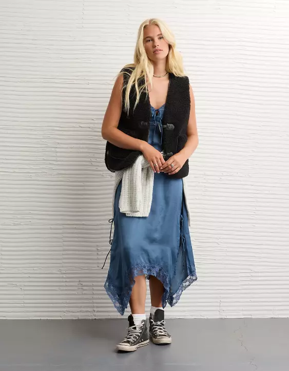 AE Sherpa Vest - Image 5