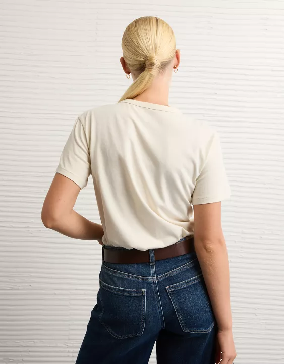 AE Ex-Boyfriend Holiday Graphic T-Shirt - Image 2