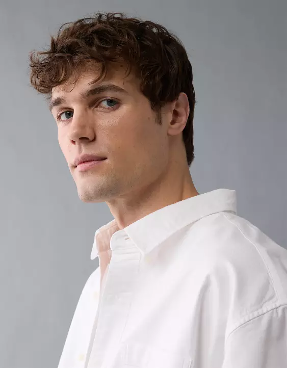 AE Everyday Relaxed Oxford Button-Up Shirt - Image 6