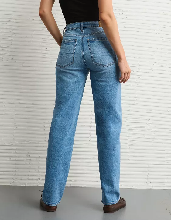 AE Strigid Super High-Waisted Baggy Straight Jean - Image 2