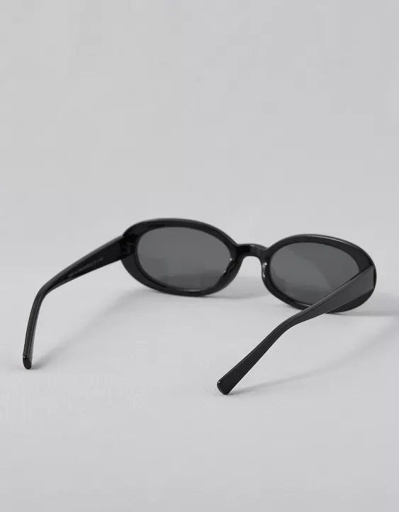 AE Black Oval Sunglasses - Image 4