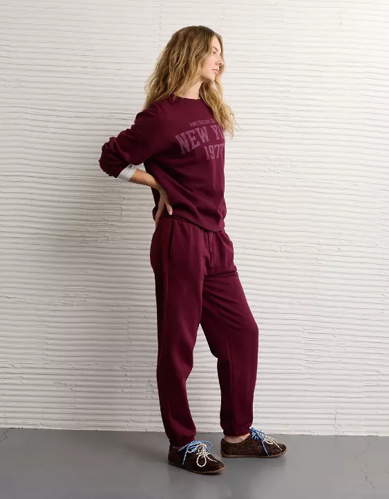 AE High-Waisted Sweatpant - Image 5