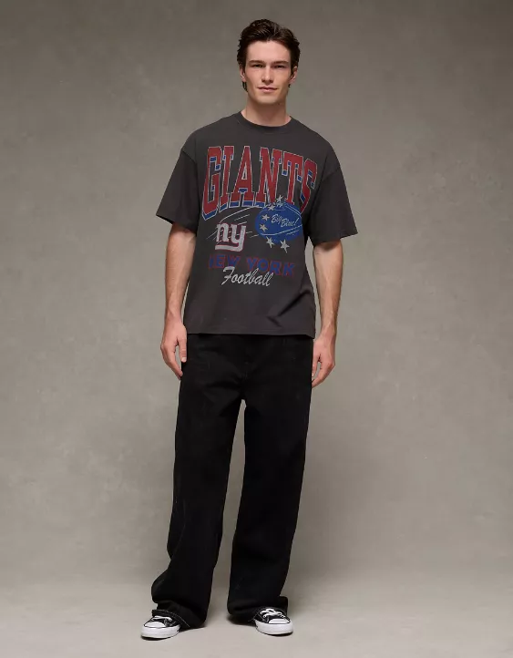 NFL Boxy New York Giants Graphic T-Shirt - Image 5