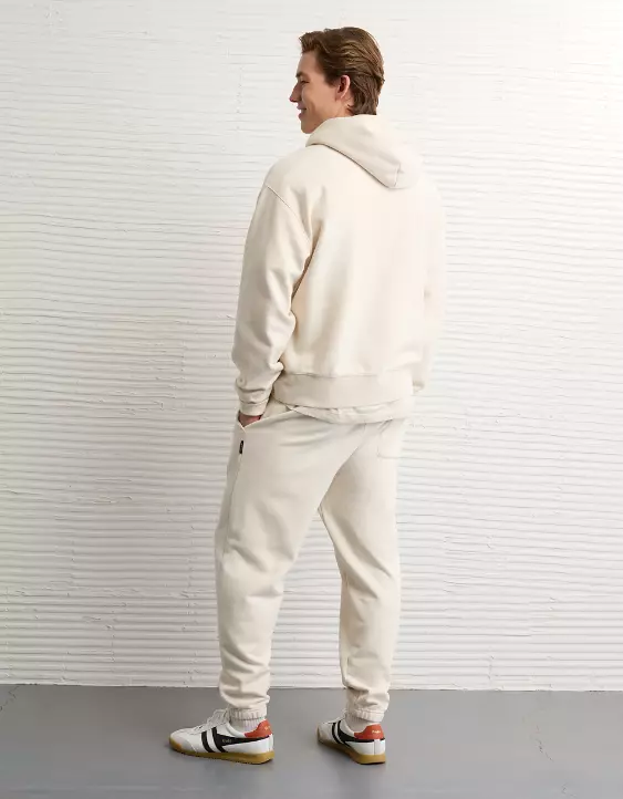 AE Laidback Luxe Heavyweight Sweatpant - Image 2