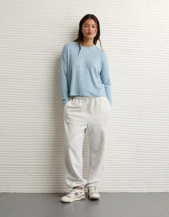 AE Long-Sleeve Waffle Plush Crew Neck Tee - Image 5