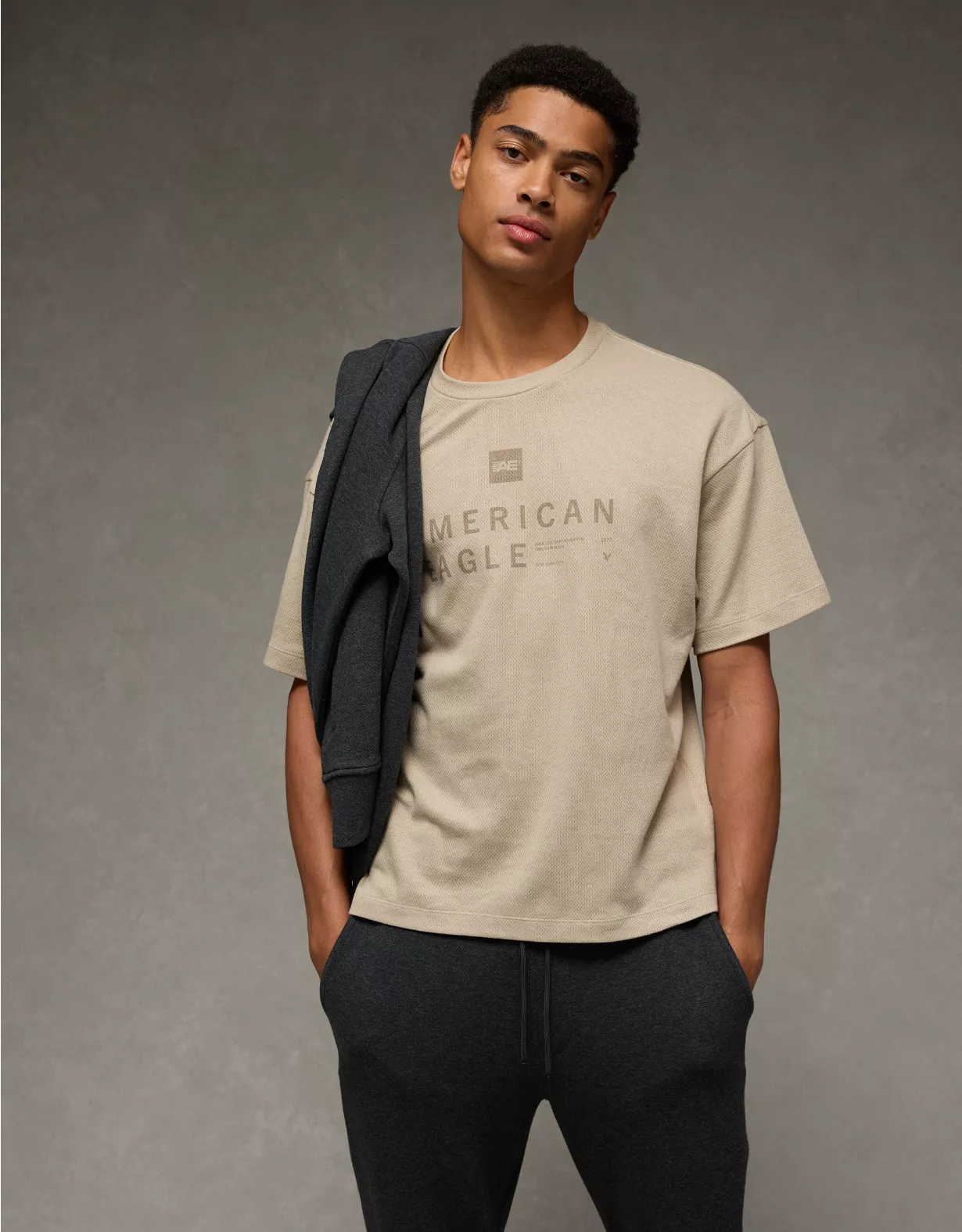 AE Boxy 24/7 Graphic T-Shirt