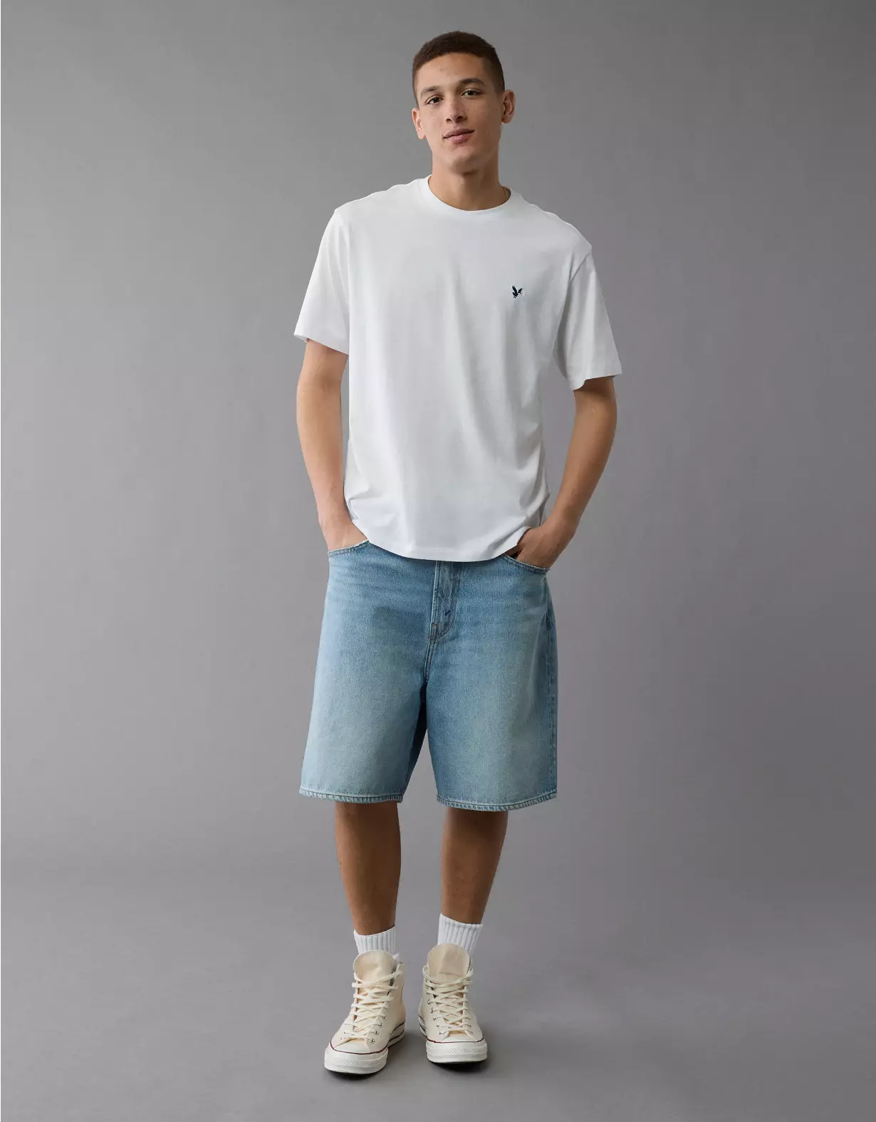 AE Lightweight Icon T-Shirt