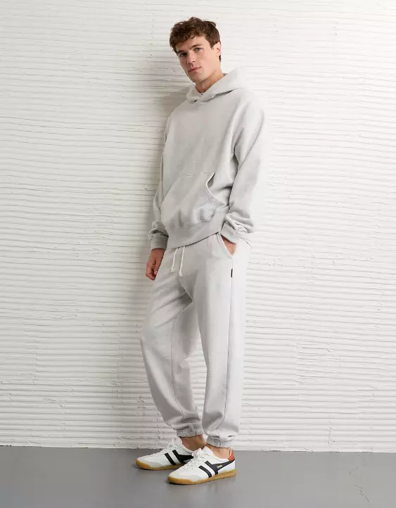 AE Laidback Luxe Heavyweight Hoodie - Image 6